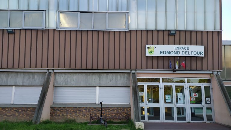 au dojo de Shorinji Kempo de Viry-Châtillon dirigé par sensei Didier CAMP 6ème dan Junhanshi